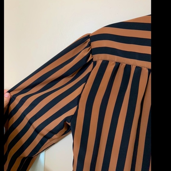 1980s Vintage Brown and Black striped blouse - Picture 4 of 5